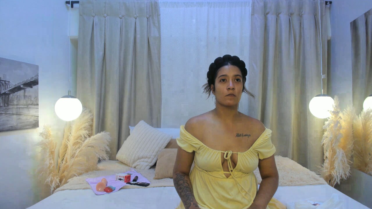 Sharlotte_Rose