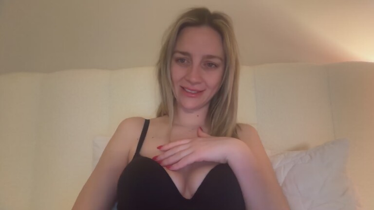 ElsieLondonxx's Streamate show and profile