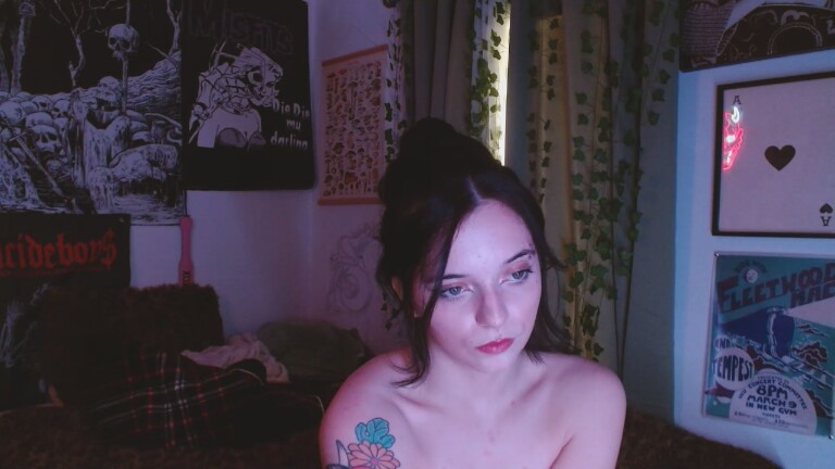 AvaMack's Streamate show and profile