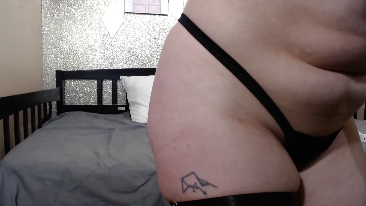EmieXO