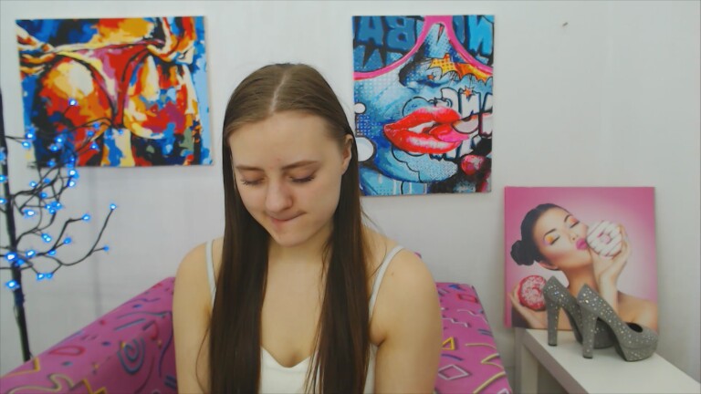 ArinaBelly's Streamate show and profile