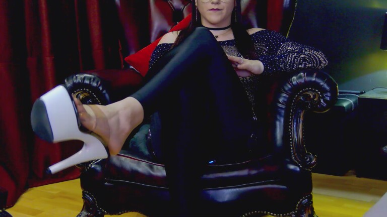 MissEllaCrown's Streamate show and profile