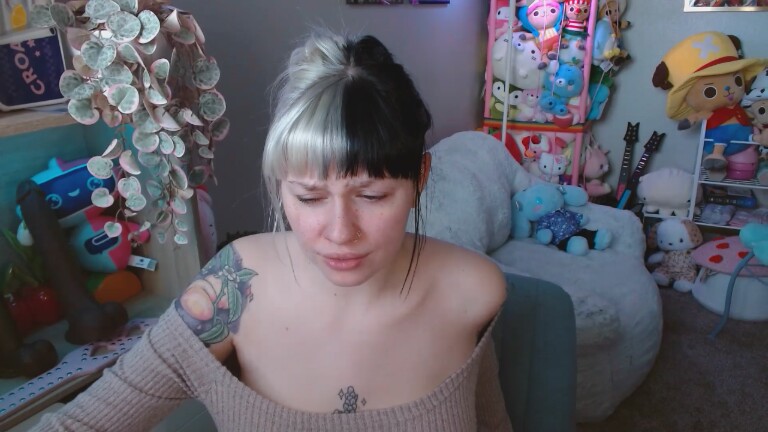 Angelina_Glass's Streamate show and profile